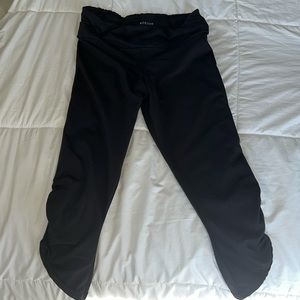 Kokoon leggings size small